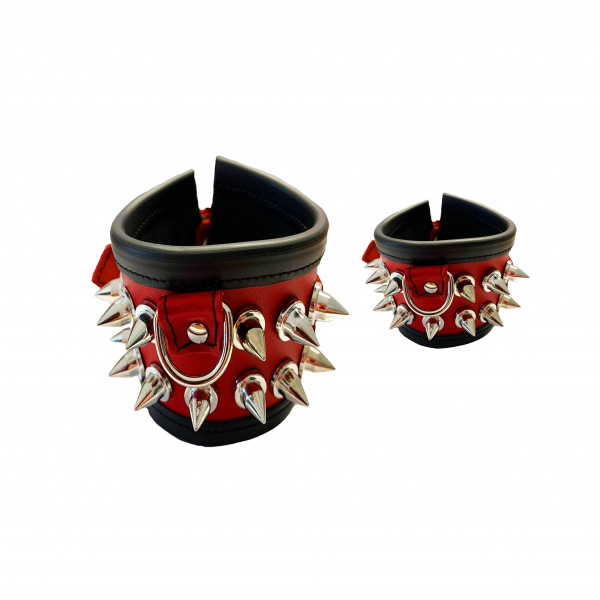 1 Paar rote Leder Fuss Manschetten Ledapol 763 schwarzer Rand Spikes Fessel Riemen